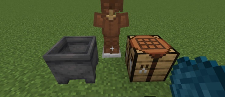 How to dye leather armor in Minecraft Bedrock Edition