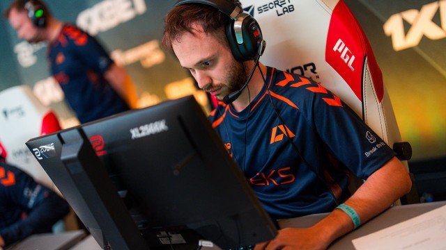 CS2 Pro Player STYKO will donate part of his sticker earnings to a good cause